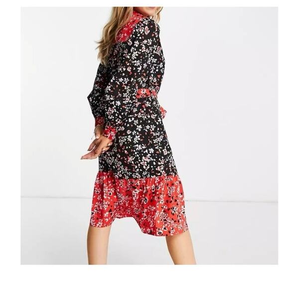ASOS Wednesday's Girls Black and Red Floral Dress size 20 - Picture 3 of 14